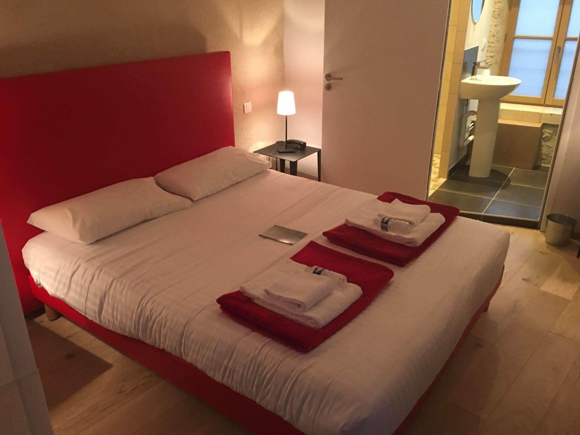 Rocaminori Hotel Louresse-Rochemenier ภายนอก รูปภาพ