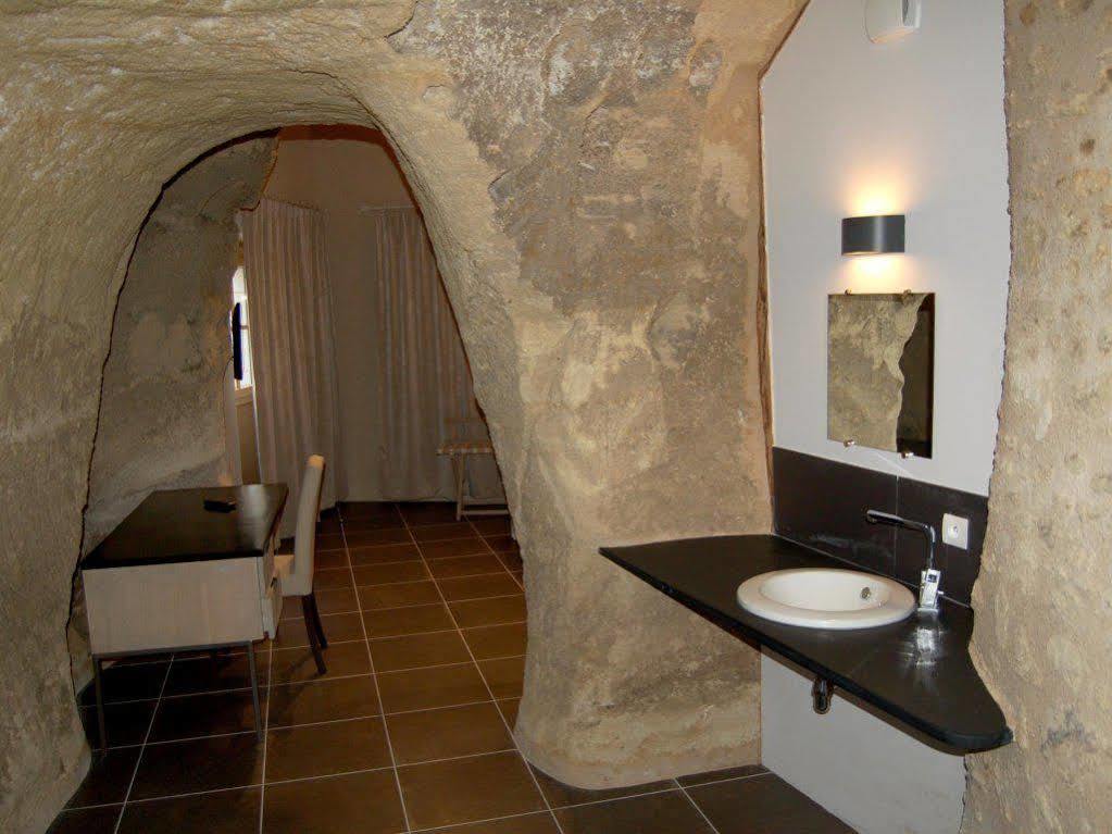 Rocaminori Hotel Louresse-Rochemenier ภายนอก รูปภาพ